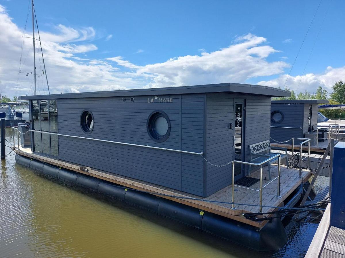 Luxury Houseboat In Volendam Marina Hotel Kültér fotó
